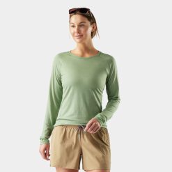 Smartwool Merino Socks Women's Classic All-Season Merino Base Layer Crew