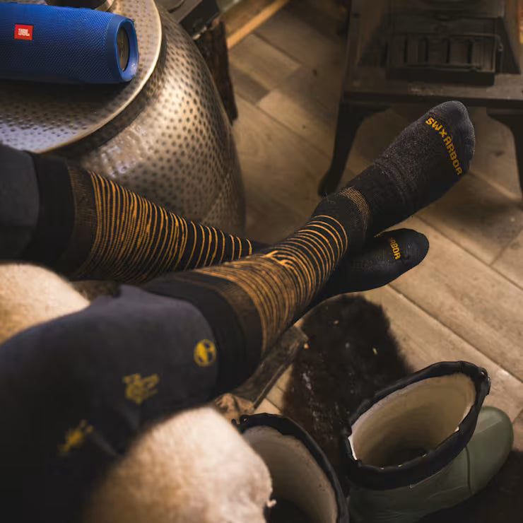 Smartwool Merino Socks Snowboard Iguchi x Arbor Over The Calf Socks - Image 3