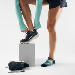 Alternative view of Smartwool Merino Socks Women's Run Brushed Print Low Ankle Socks