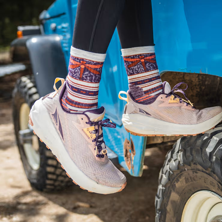 Smartwool Merino Socks Women's Hike Dragon Stitch Mid Crew Socks - Image 3