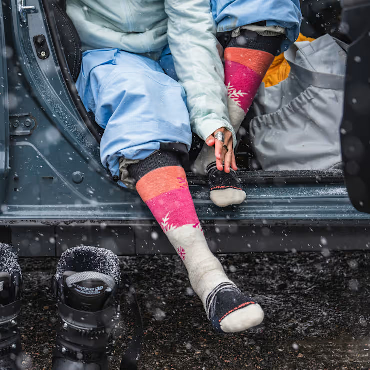 Smartwool Merino Socks Women's Ski Snowpocalypse Pattern Over The Calf Socks - Image 3