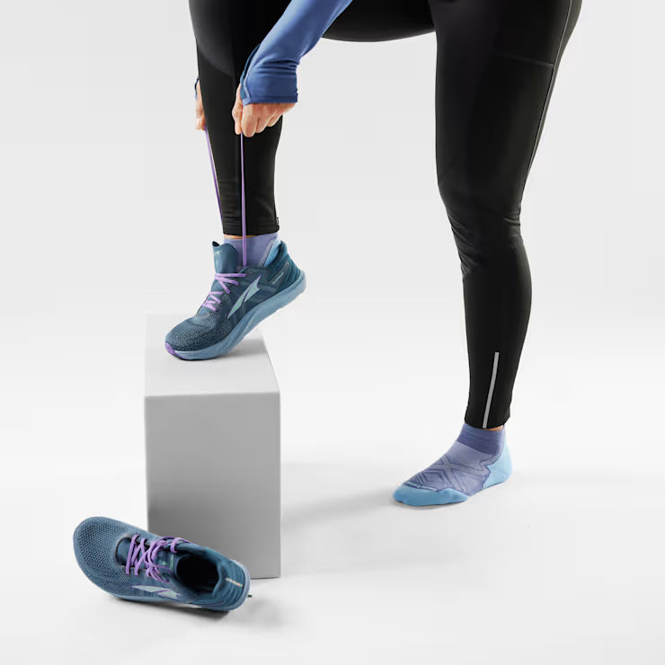 Smartwool Merino Socks Women's Run Ankle Socks - Image 2