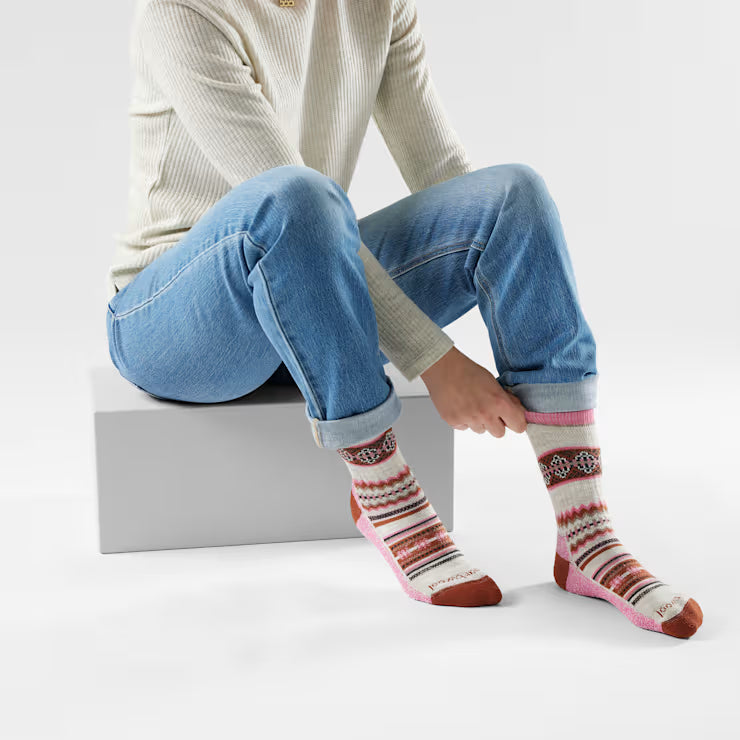 Smartwool Merino Socks Everyday Cozy Snowed In Sweater Crew Socks - Image 2