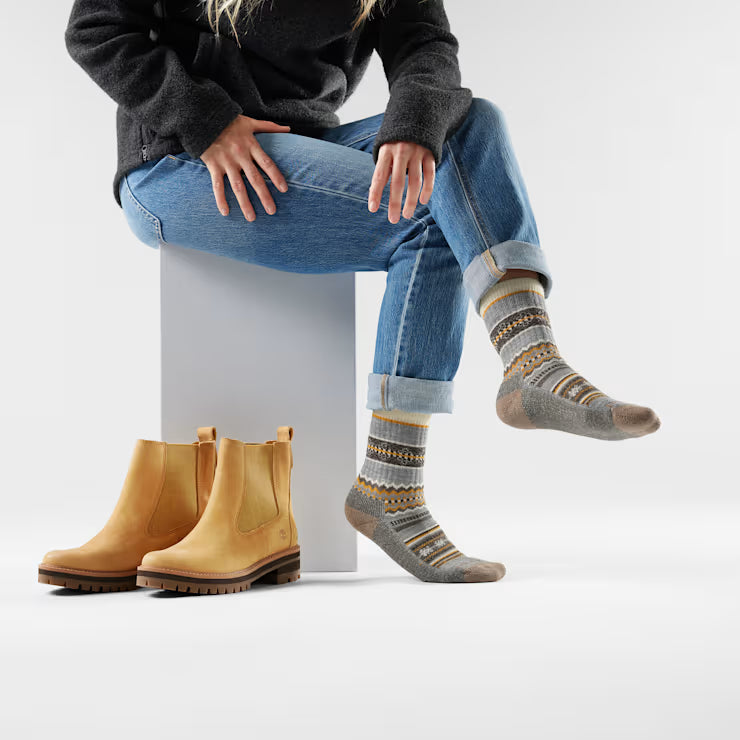 Smartwool Merino Socks Everyday Cozy Snowed In Sweater Crew Socks - Image 2