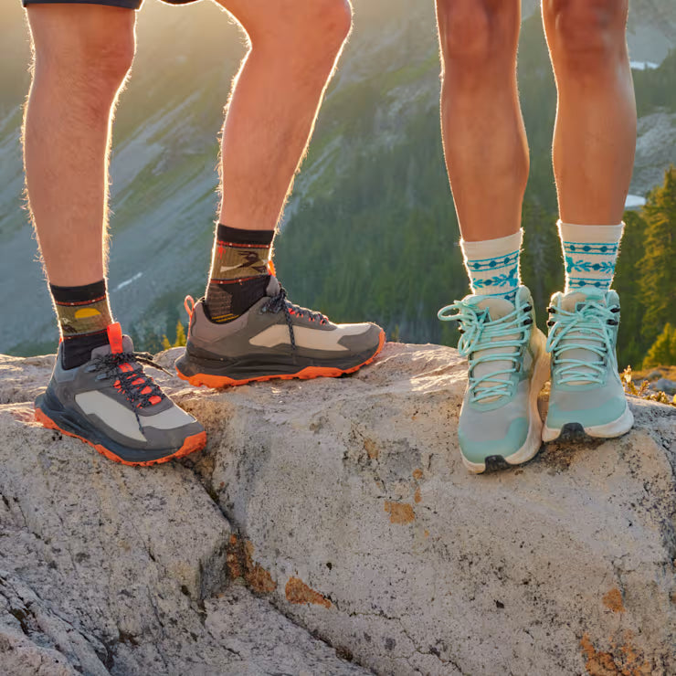 Smartwool Merino Socks Hike Soaring Mid Crew Socks - Image 3