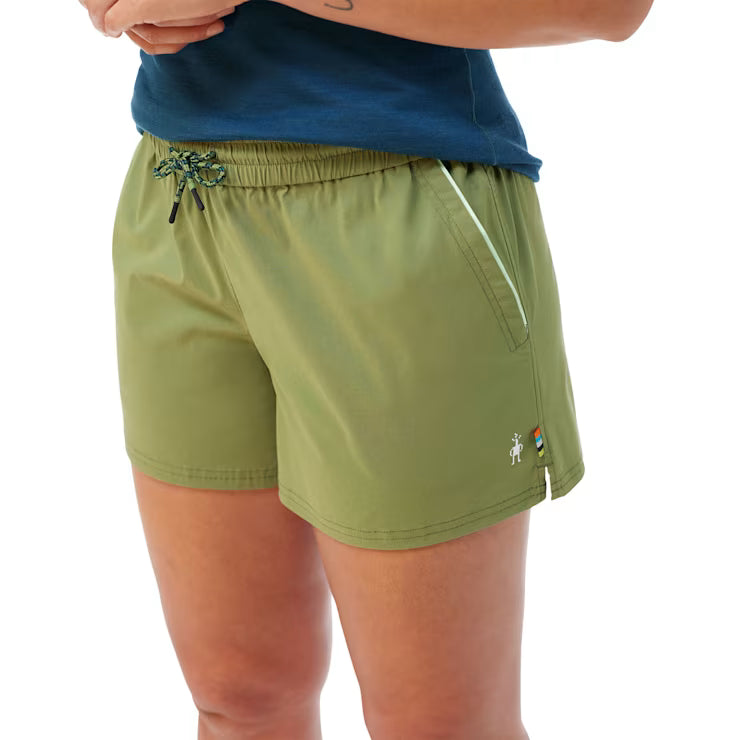 Smartwool Merino Socks Women's Merino 4 Hike Short - Image 3